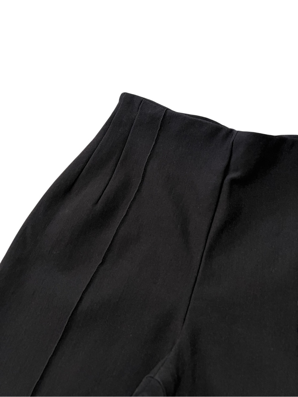 Salvatore Ferragamo women’s black high rise slim cut trousers Made in Italy - Picture 9 of 15